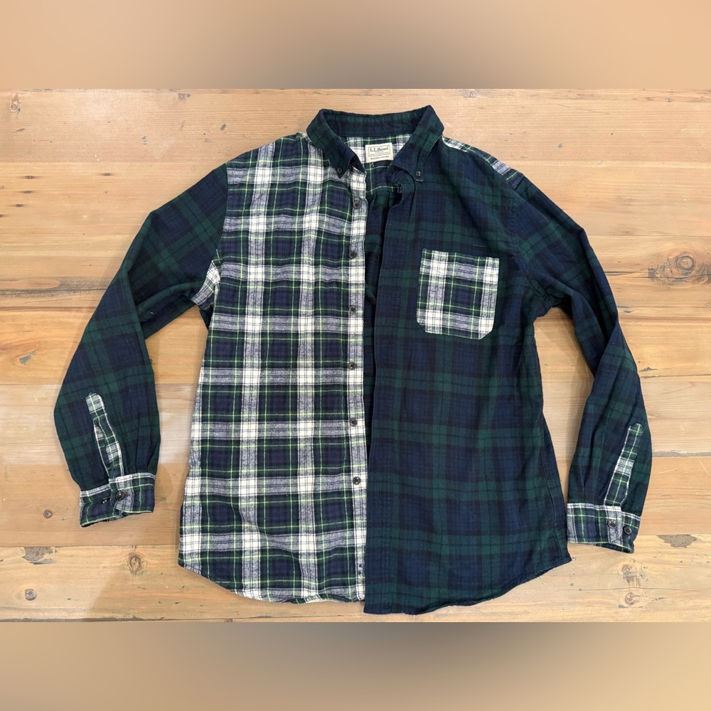 L.L. Bean Men's Navy and Green Plaid Button Down Shirt